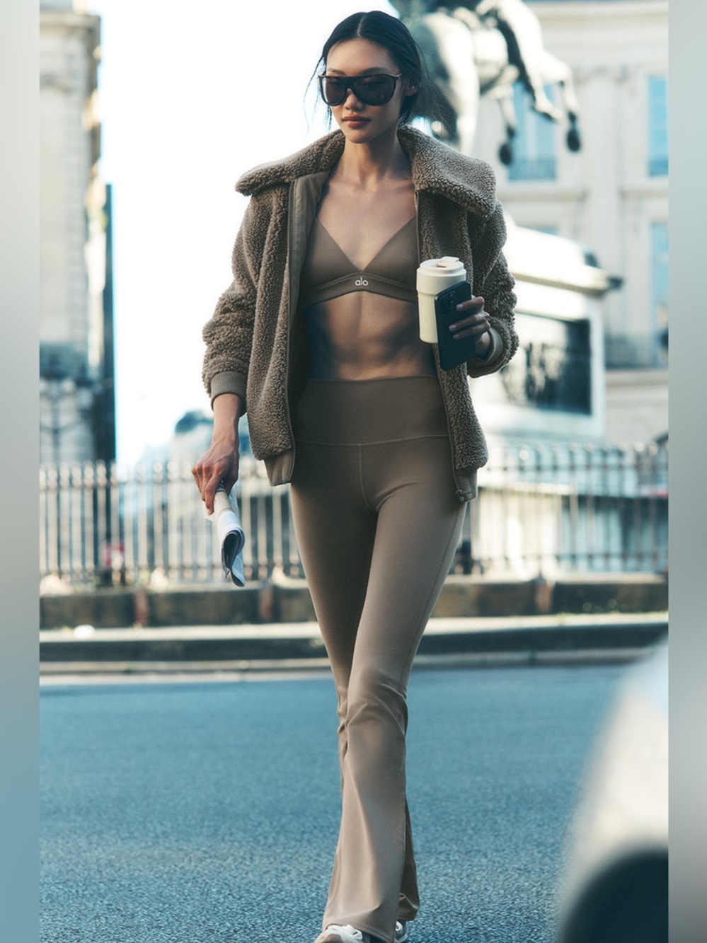 Alo Airbrush High-Waist Bootcut Legging (Short) in Light Cocoa